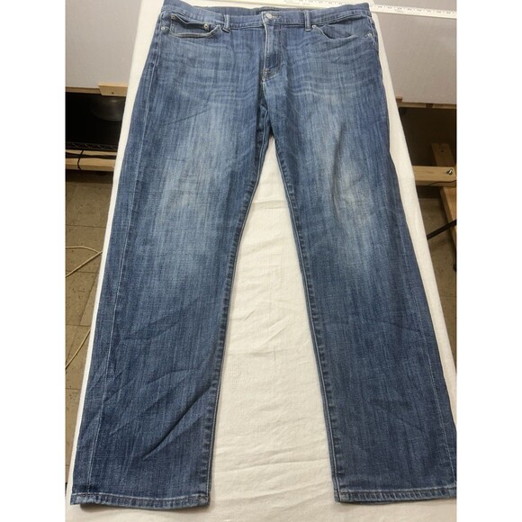 Lucky Brand Jeans Men's 38X32 410 Athletic Straight Leg ACTUAL 40W X29.5L - Picture 1 of 11